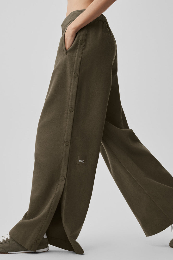 Mid-Rise Cosmopolitan Snap Pant - Olive Tree